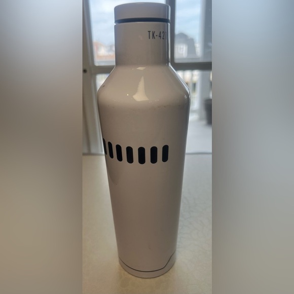 Corkcicle | Star Wars Storm Trooper 16 oz. Canteen. - Picture 8 of 16